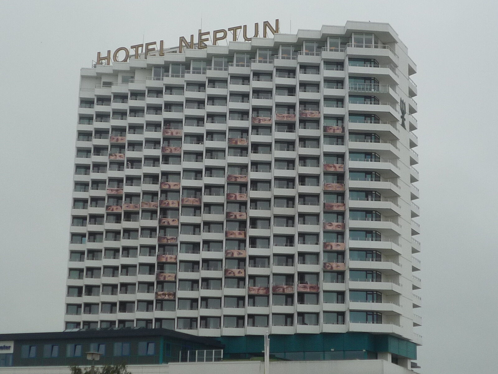 Hotel Neptun Rostock Exterior photo